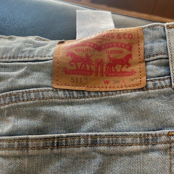 LEVIS 511 size 36x30 - Picture 5 of 7